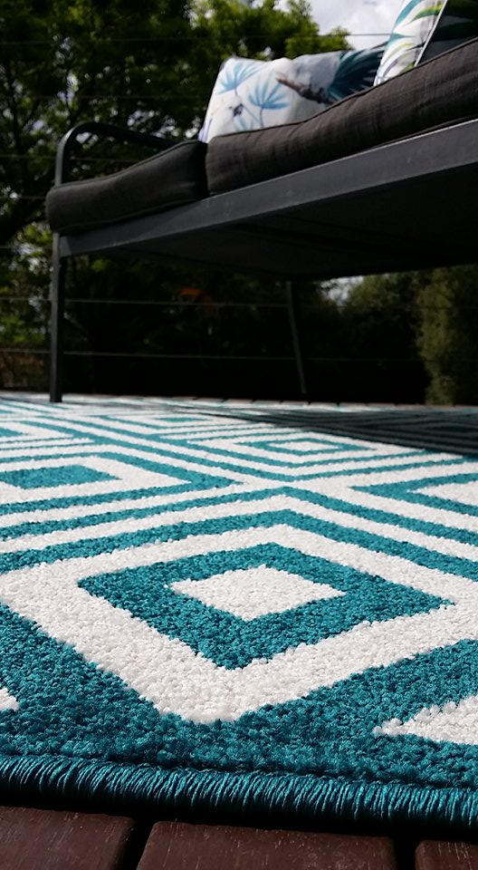 Rug Out is the New In – Rug Addiction