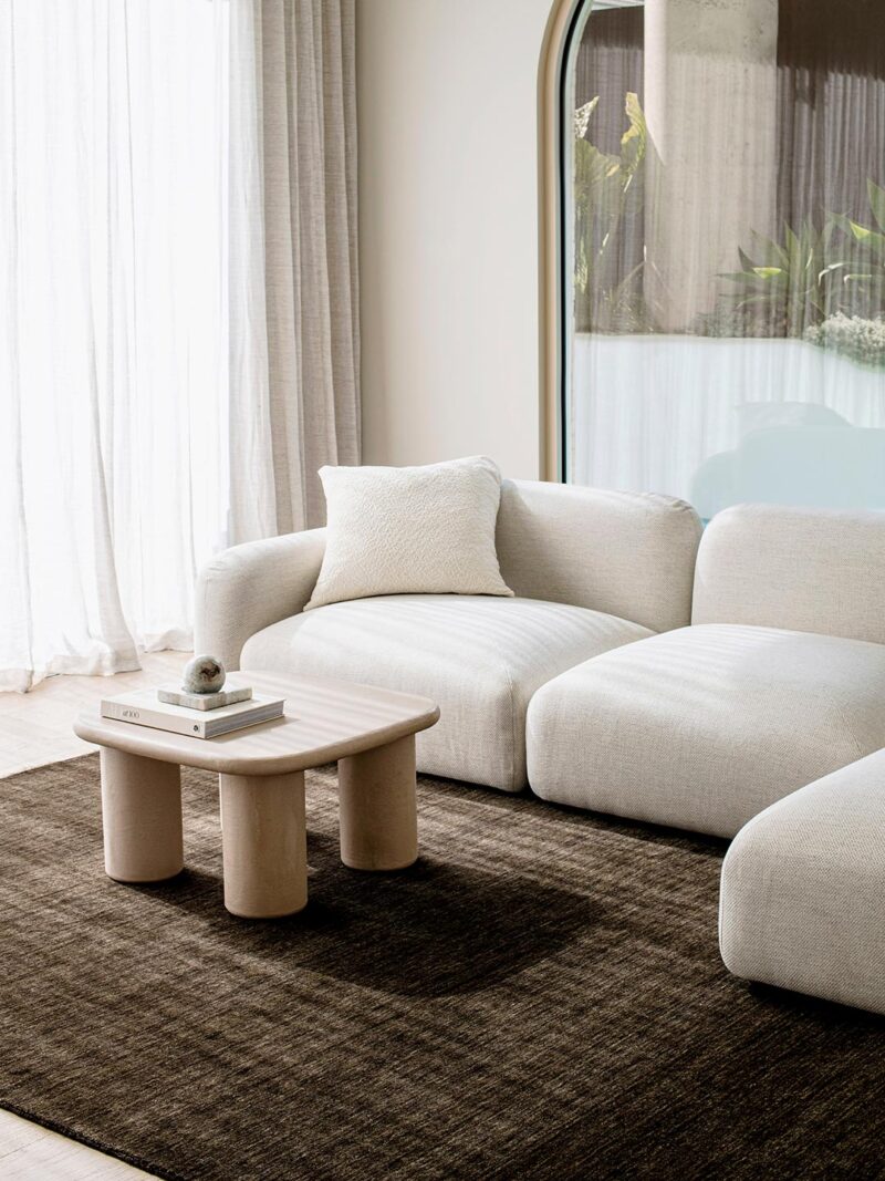 Why Extra Large Rugs Are the New Home Must-Have!