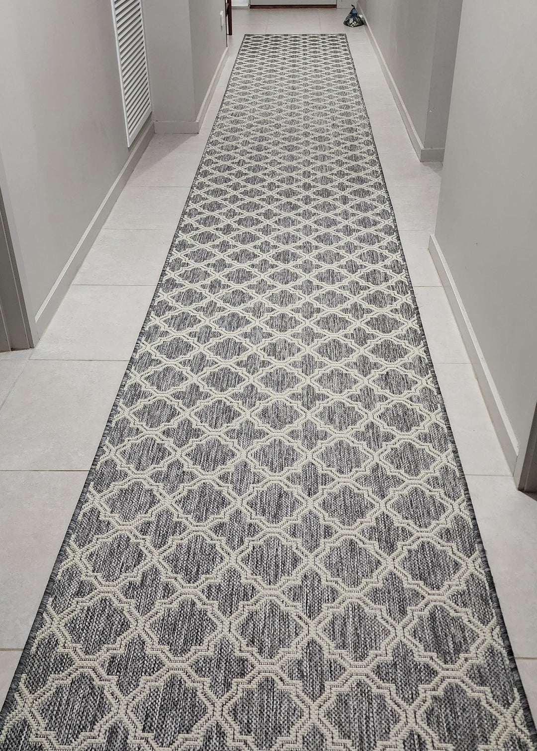 Lattice Seaspray Runner | Silver/Off White | Custom Cut Length x 80cm wide | $45 per metre