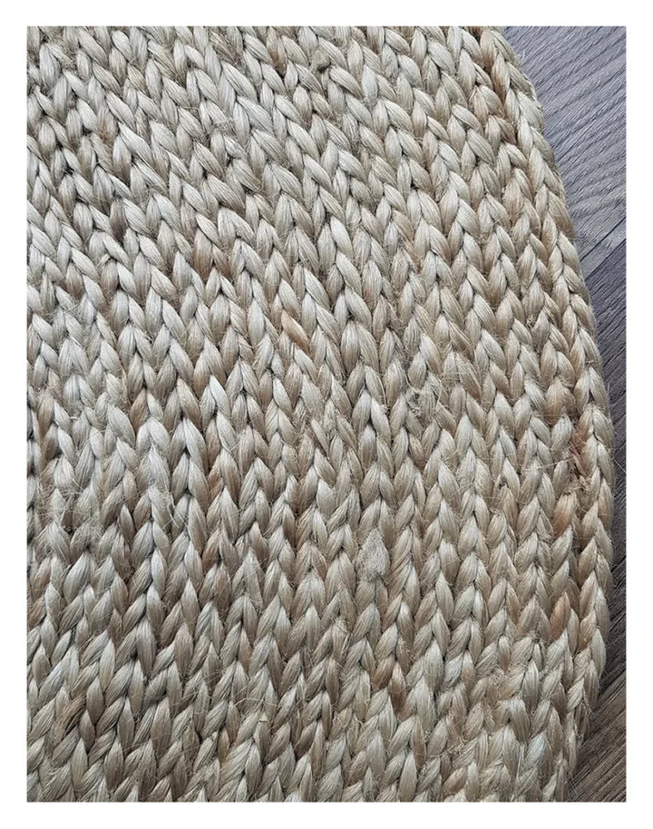 Kerala Round Braided Jute Rug | Natural Silver