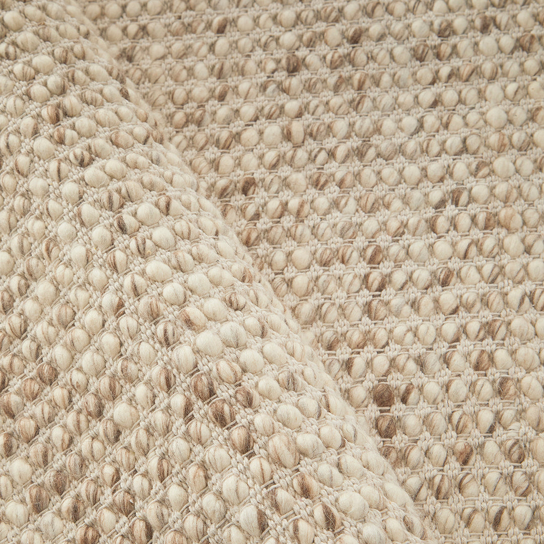 Alisa & Lysandra Elara Pebble Runner Rug
