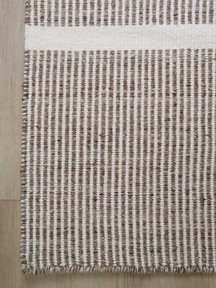 Akita Rug | Tawny