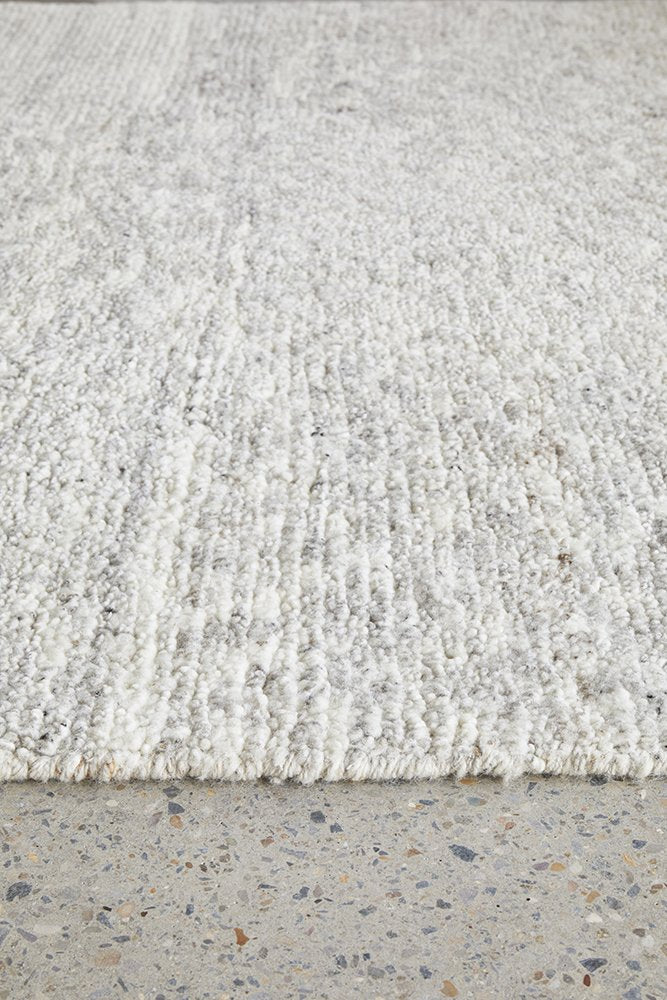 Darren Palmer Travertine Silver Rug