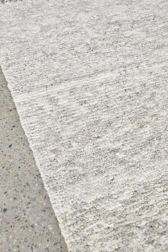 Darren Palmer Travertine Silver Rug