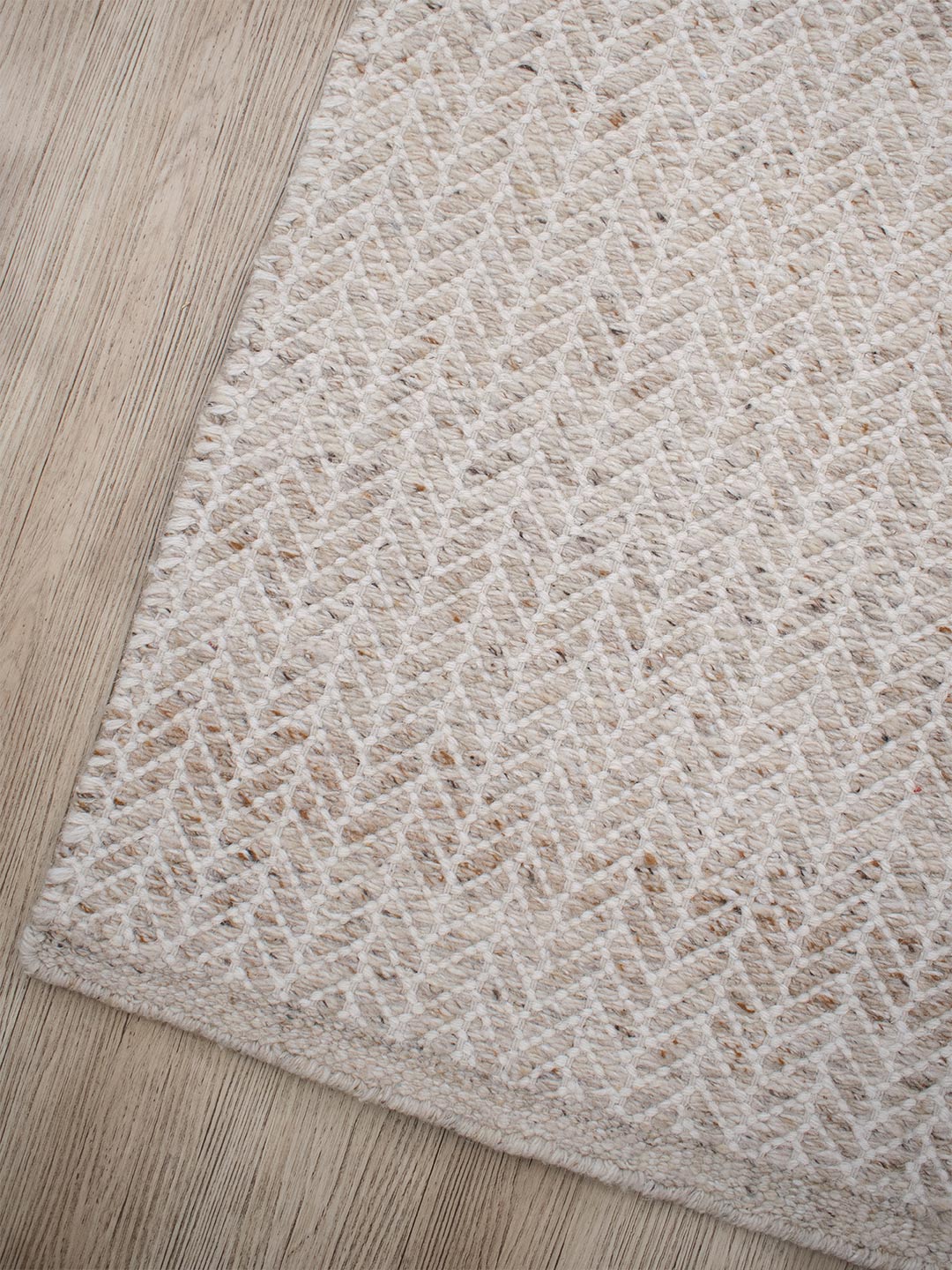 Echo Rug | Flax