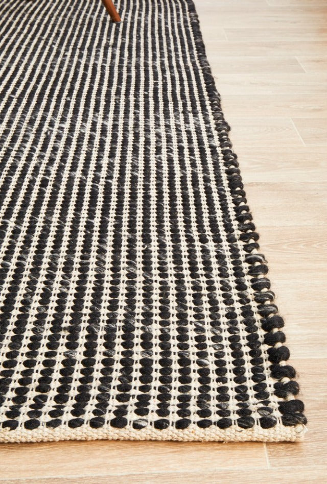 Carlos Felted Wool Rug | Black Natural