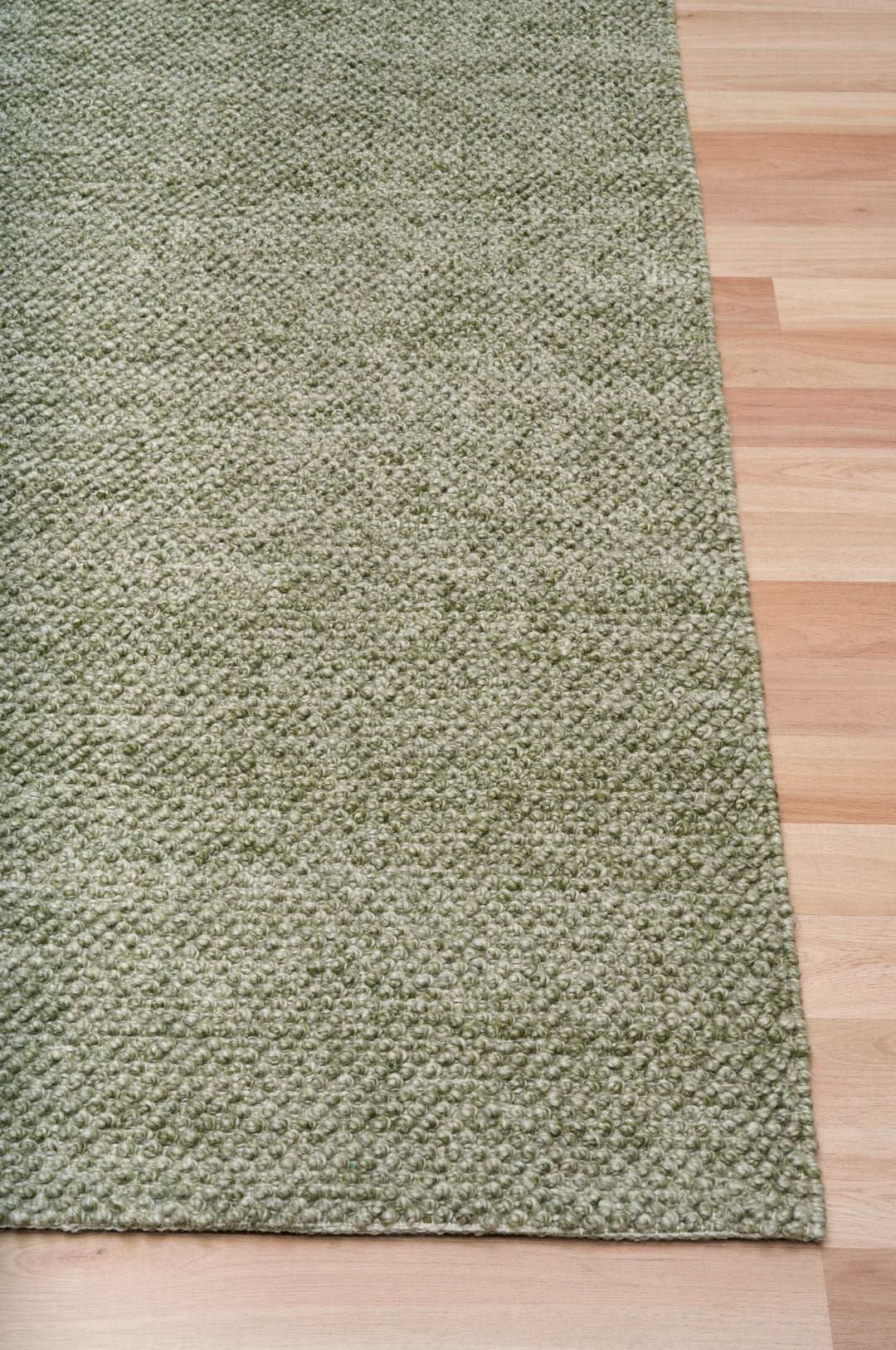 Avenue Arabella Rug | Pesto