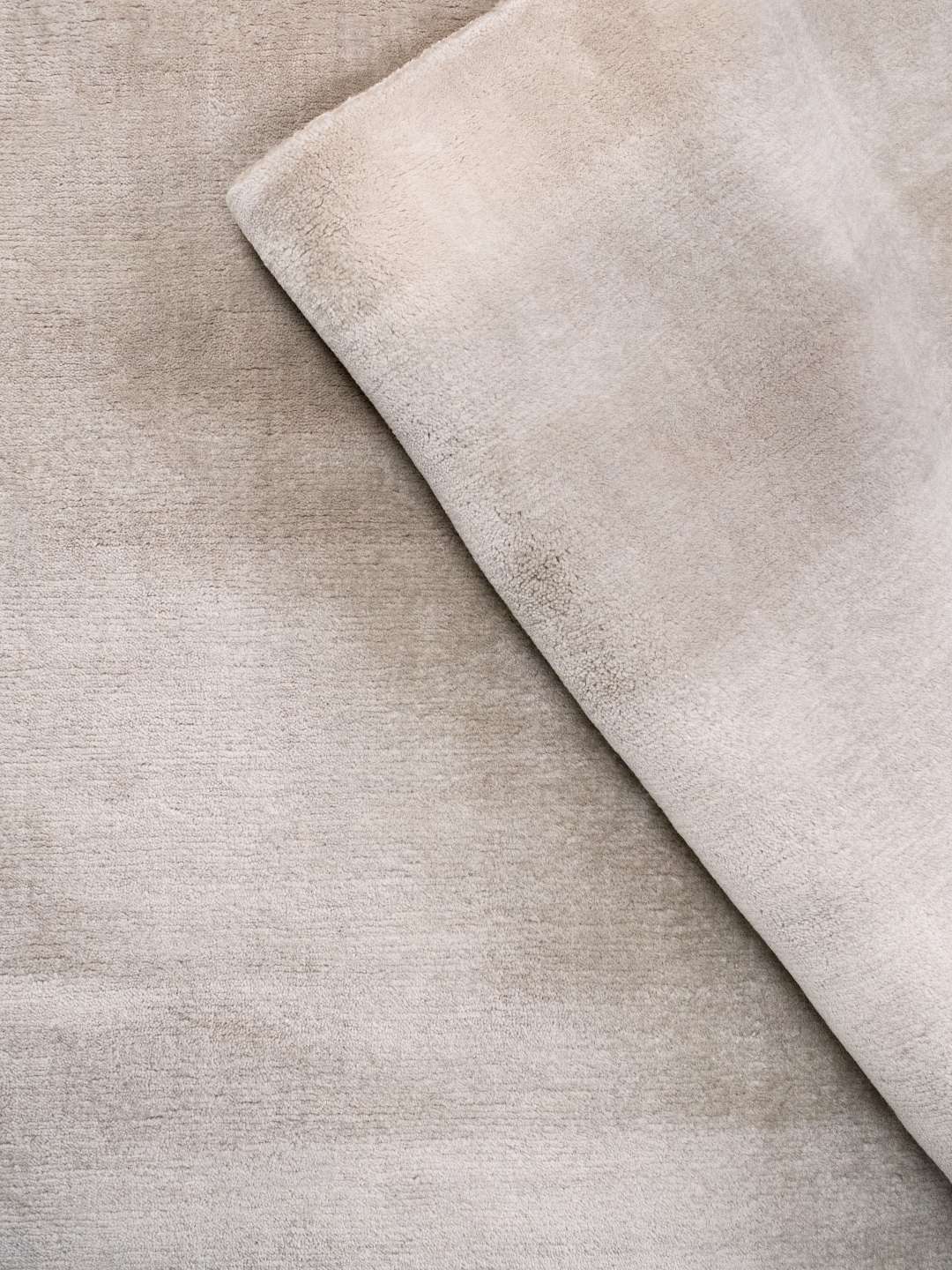 Cashmere Rug | Latte