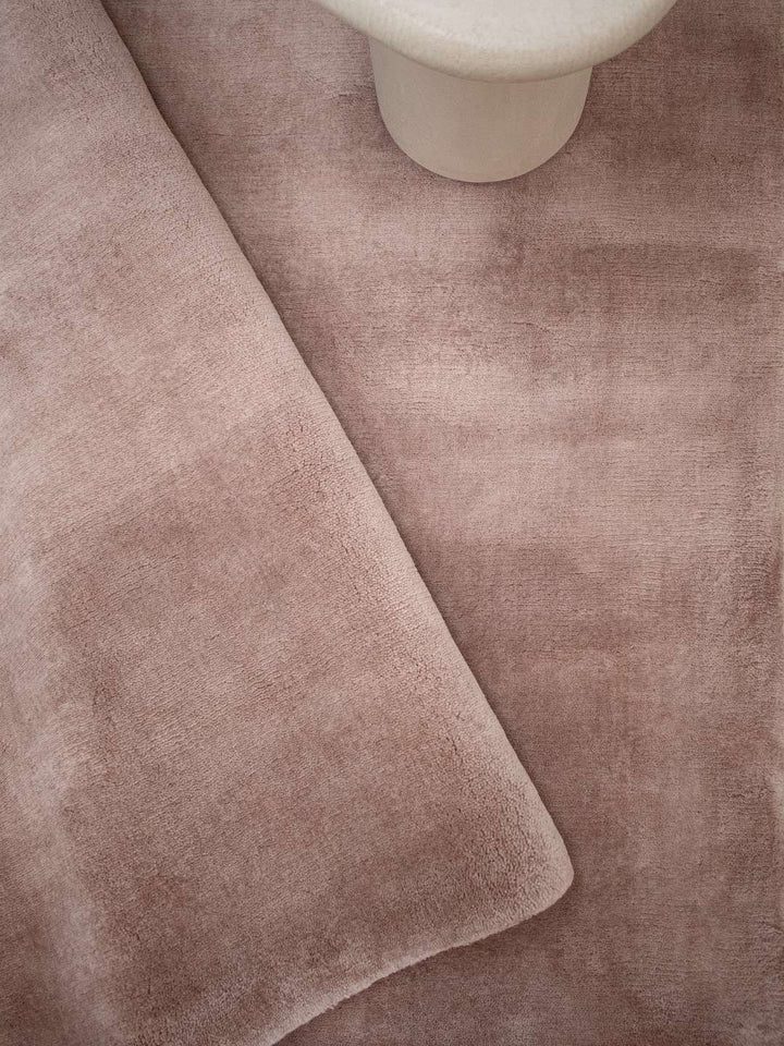 Cashmere Rug | Rose