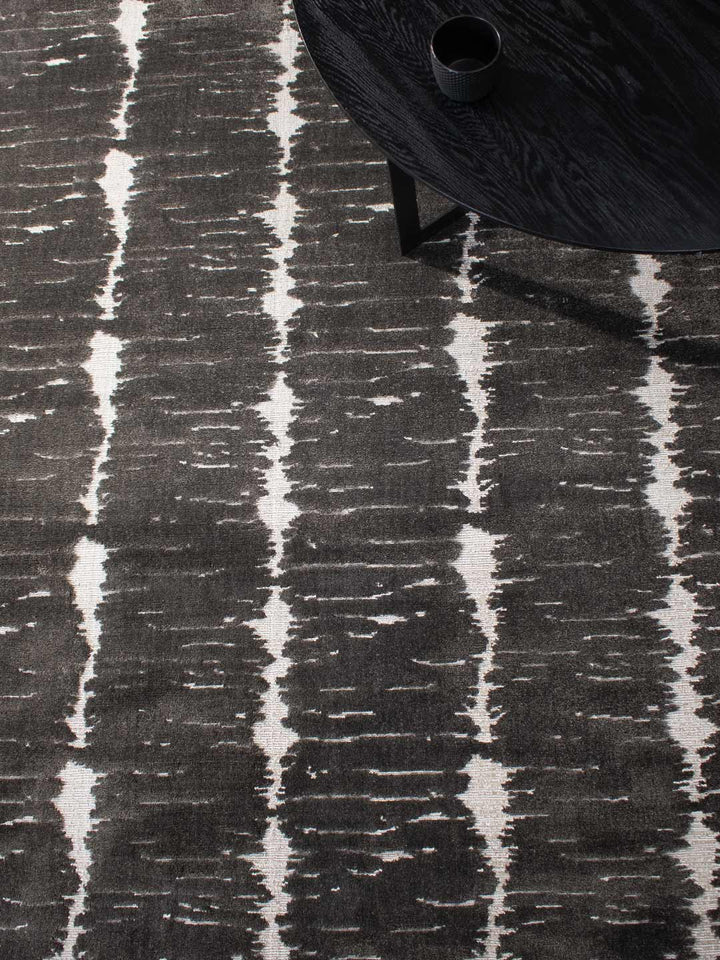 Neptune Rug | Tobacco