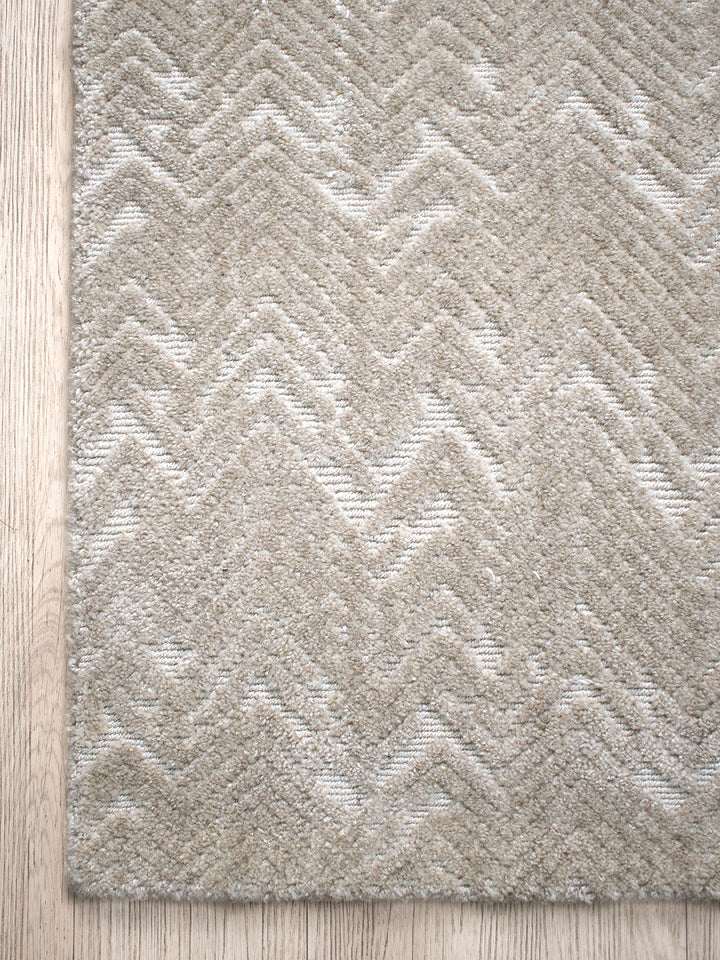 Pavona Rug | Linen