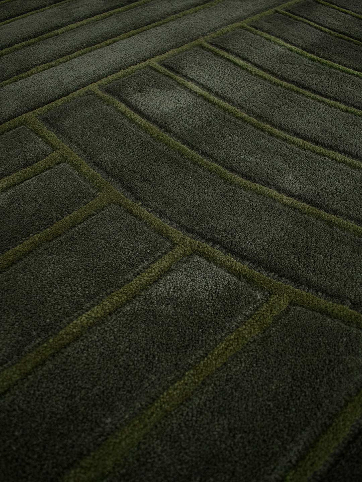 Zeus Round Rug | Mangrove