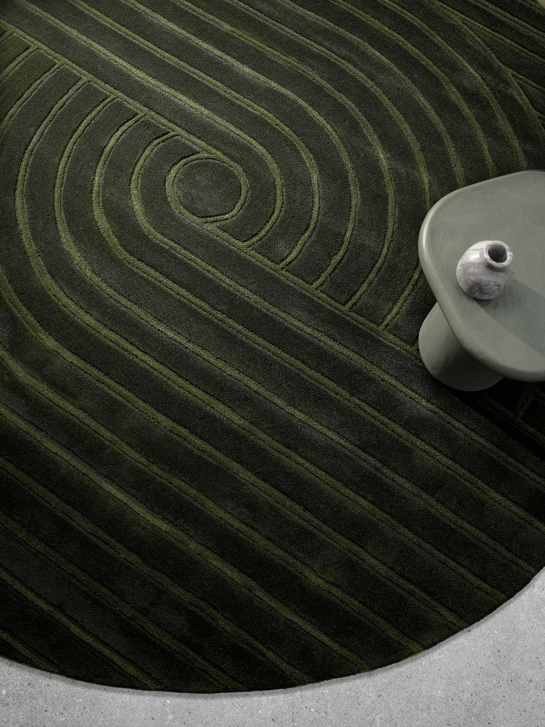 Zeus Round Rug | Mangrove