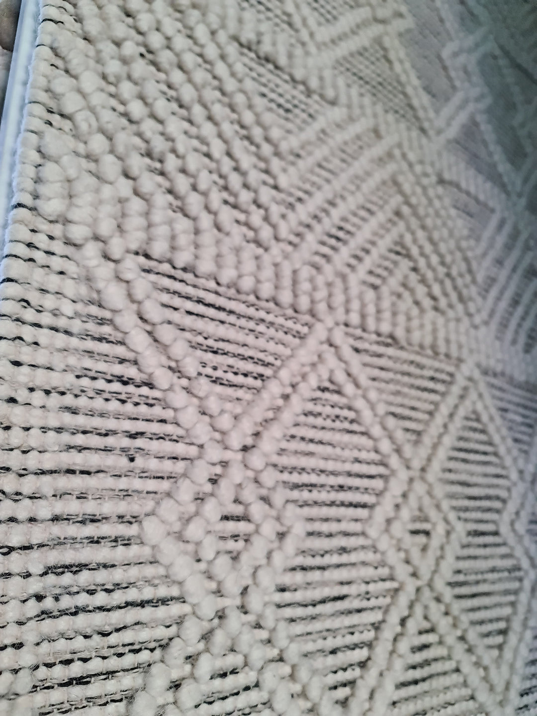 Memphis Wool Rug | Ivory