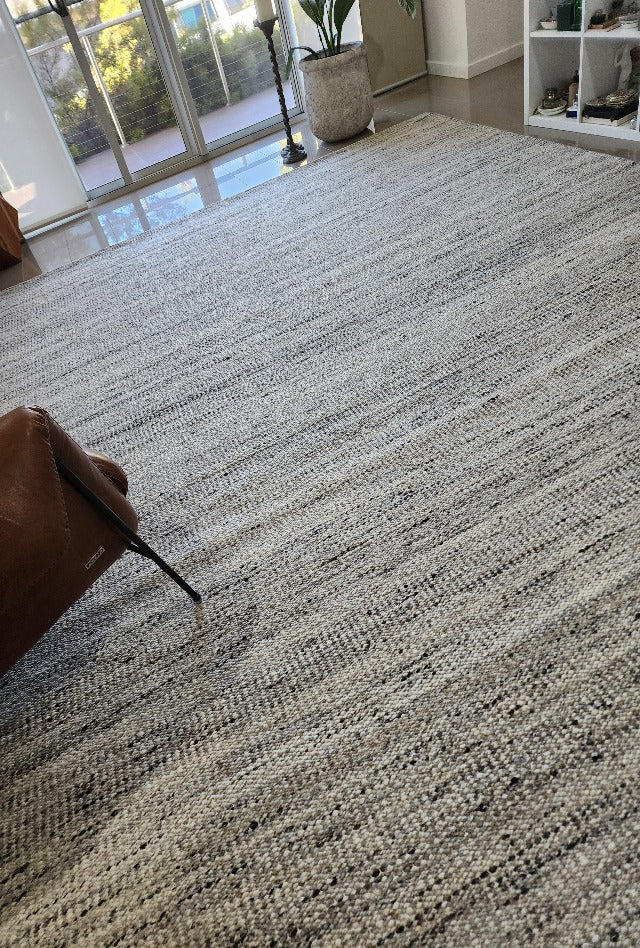 Oyster Shell | Bungalow Rug - Steph & Gian Main B/Room 2023