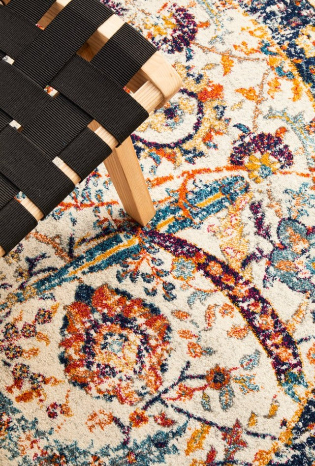 Peacock Distressed Round Rug | Multi