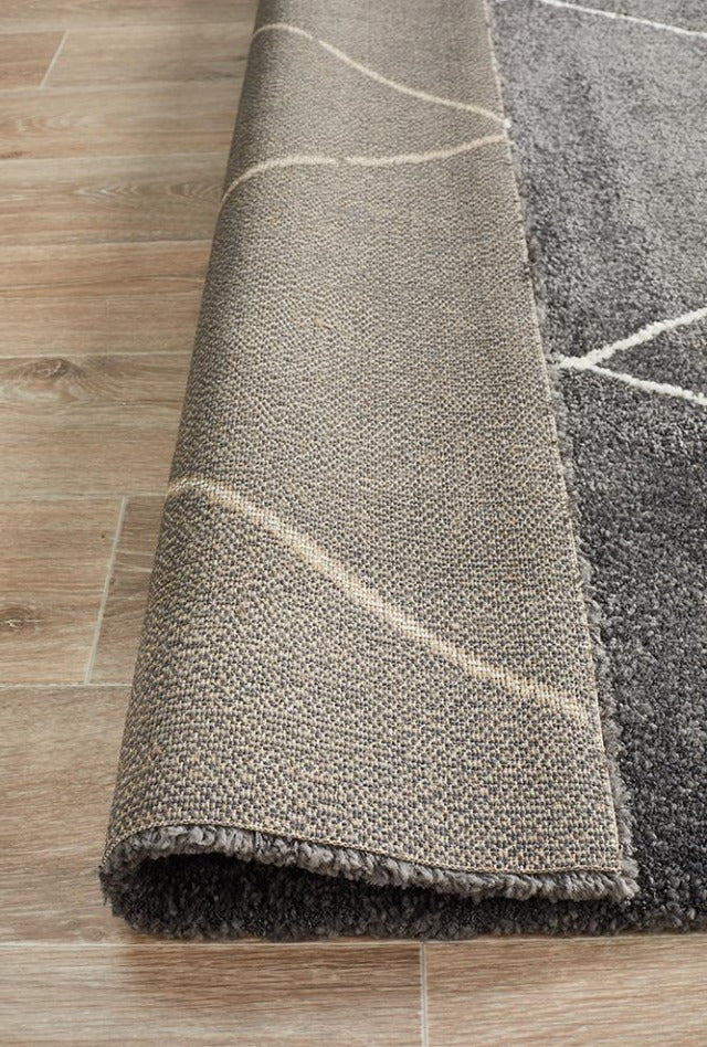 Montage 931 Rug | Charcoal