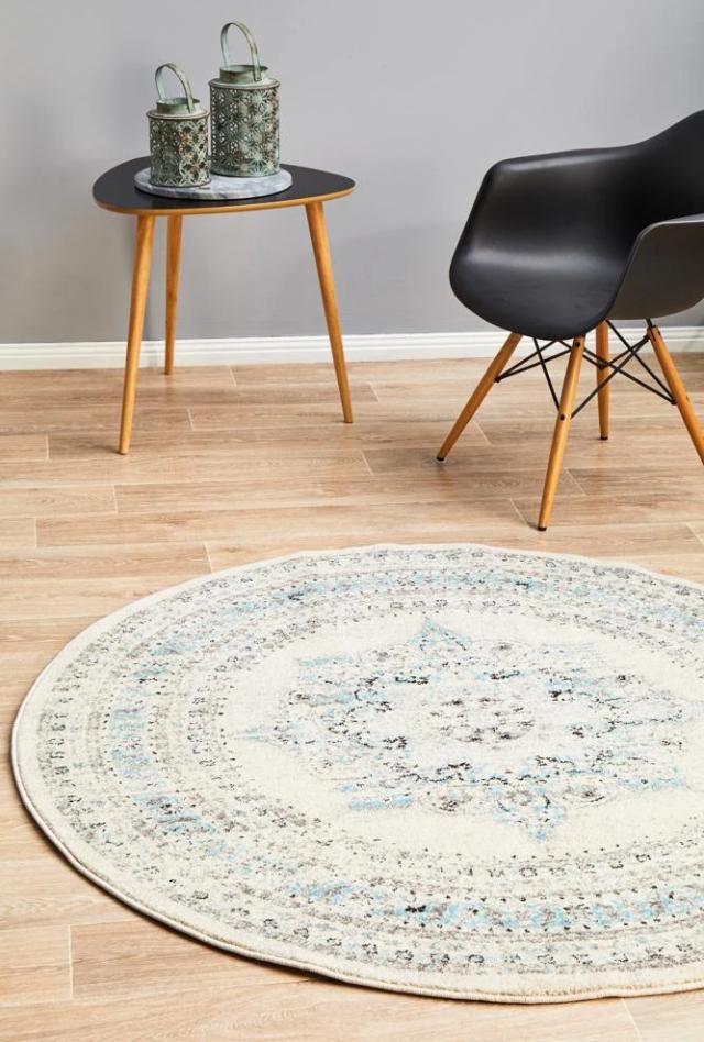 Lace 922 Round Rug | White & Blue
