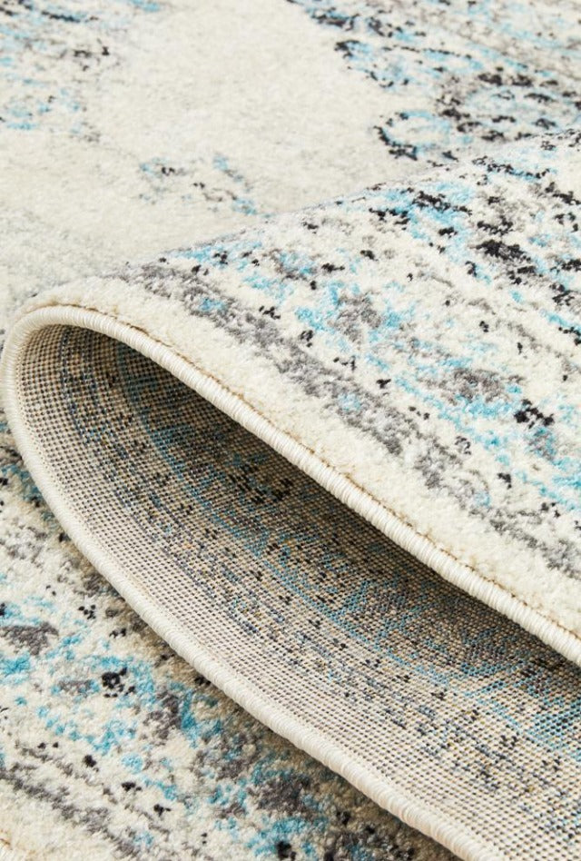 Lace 922 Runner Rug | White & Blue
