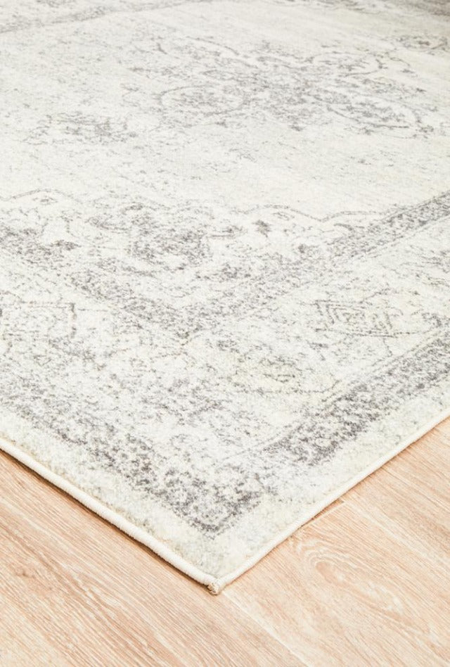 Fog Grove 977 Rug | Silver