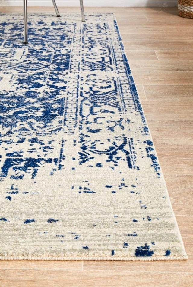Charmed Rug | White Royal-blue