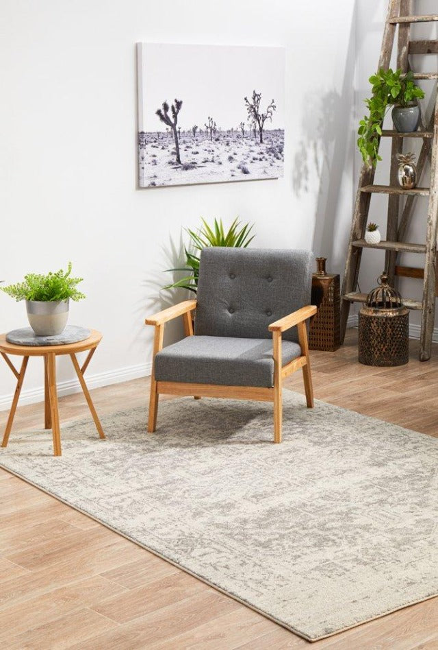 Charmed Rug | White Silver