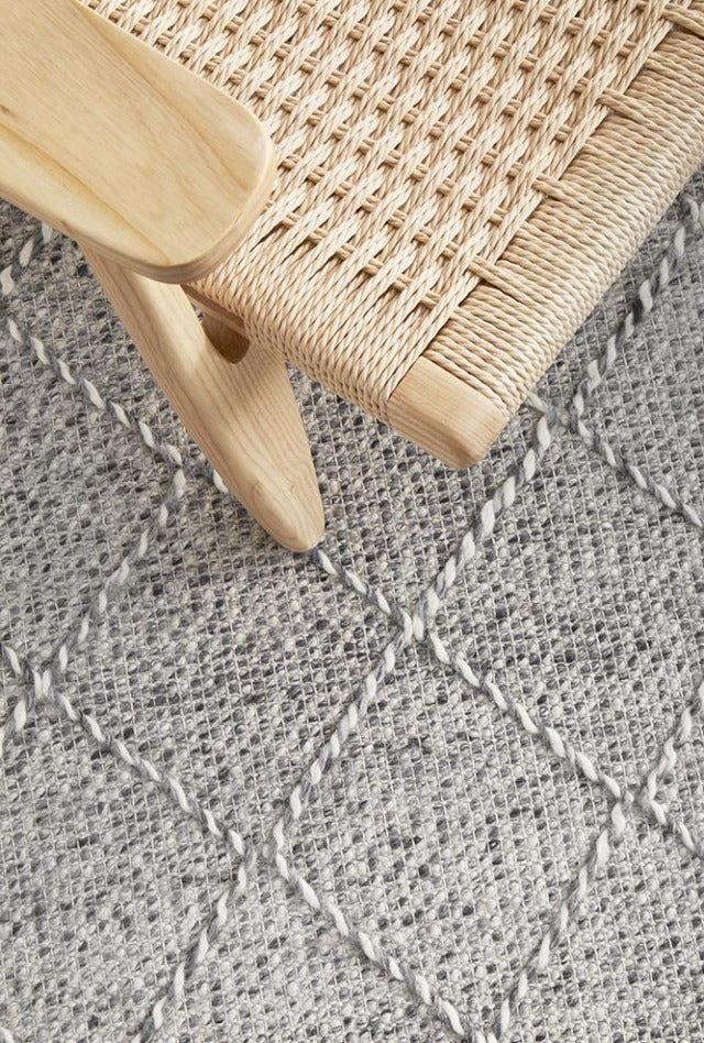 Noah Rug | Silver