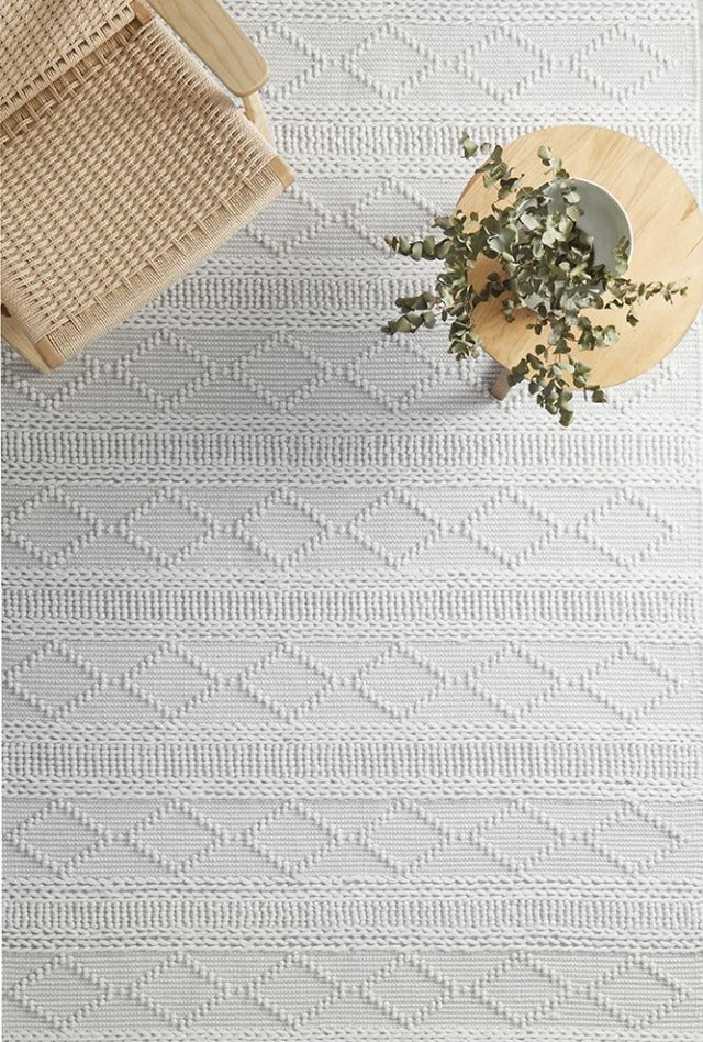 Zoe Rug | Ivory