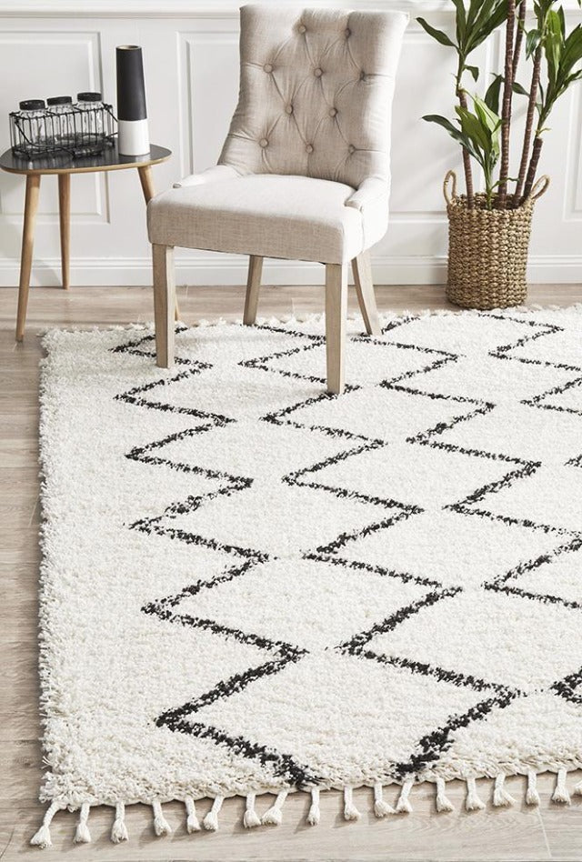 Moroc 11 Rug | White