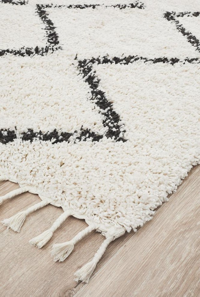 Moroc 11 Rug | White