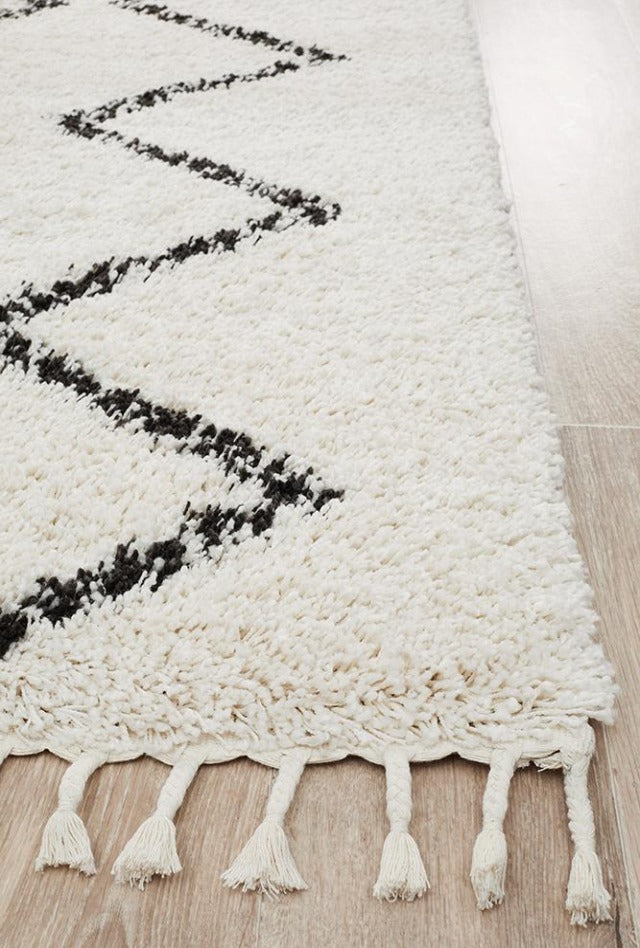 Moroc 11 Rug | White