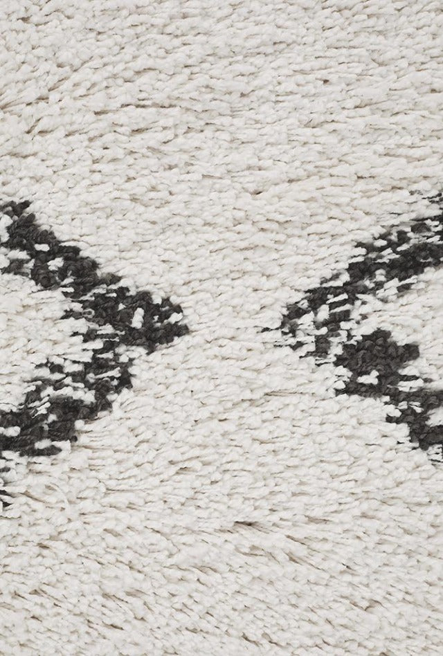 Moroc 11 Rug | White
