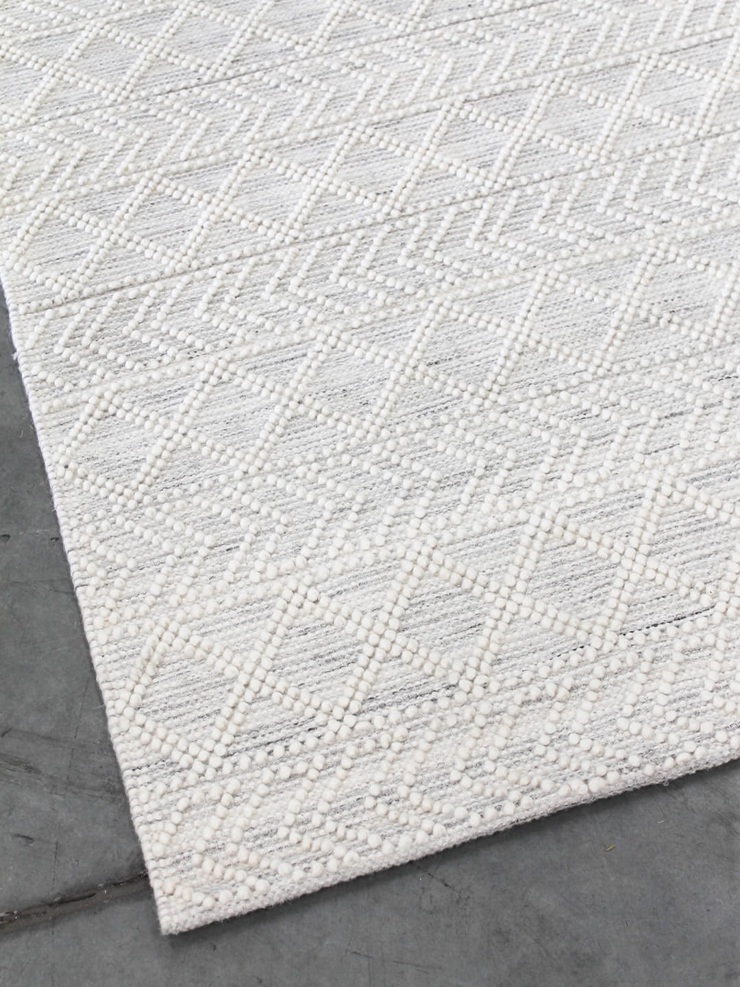 Zigo Rug | Ivory - Enquire on stock availability